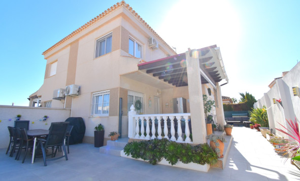 3. Semi - Detached Villa - Herverkoop - Orihuela Costa - Orihuela Costa