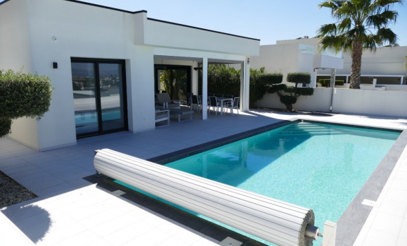 3. Vrijstaande villa - Herverkoop - Benijófar - Costa Blanca Zuid