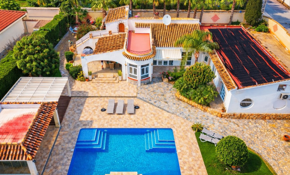 3. Vrijstaande villa - Herverkoop - Cabo Roig - Costa Blanca Zuid