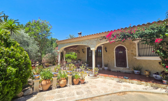 3. Vrijstaande villa - Herverkoop - Elche - Costa Blanca Zuid