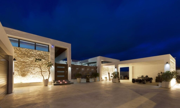 3. Vrijstaande villa - Herverkoop - Los Alcazares - Serena Golf