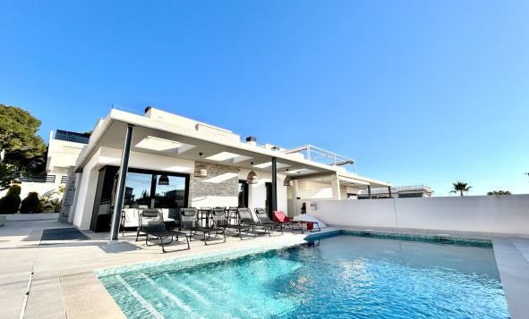 3. Vrijstaande villa - Herverkoop - Los Balcones - Costa Blanca Zuid