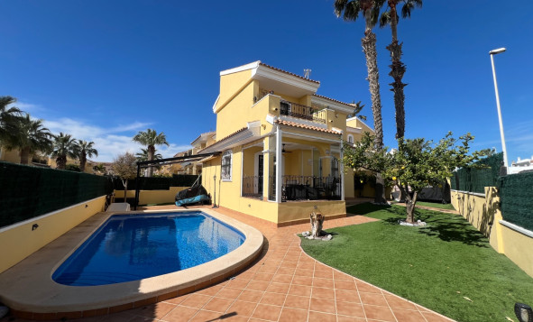 3. Vrijstaande villa - Herverkoop - Orihuela Costa - Costa Blanca Zuid