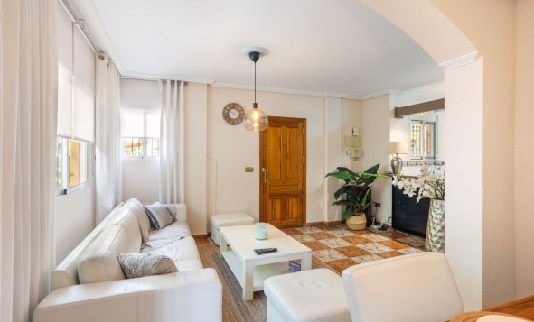 3. Vrijstaande villa - Herverkoop - Orihuela Costa - La Regia