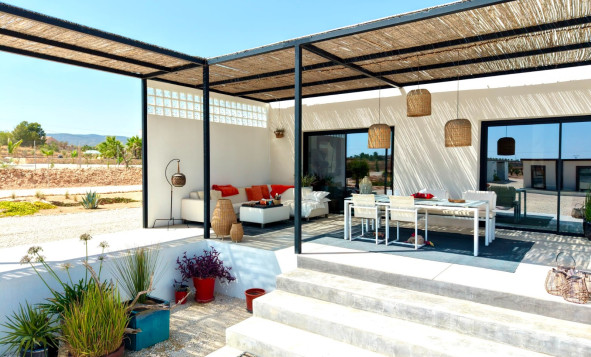 3. Vrijstaande villa - Herverkoop - Pinoso - Costa Blanca Noord