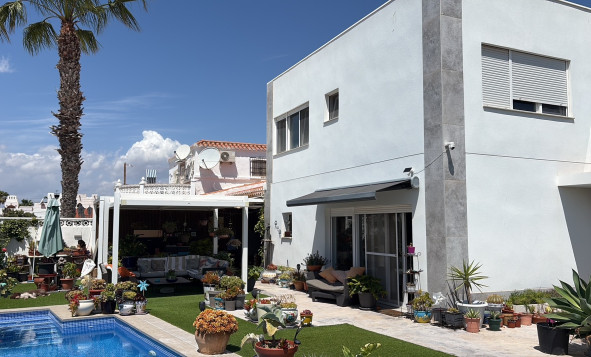 3. Vrijstaande villa - Herverkoop - Torrevieja - Torreta - Florida