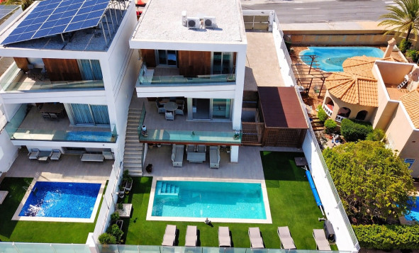 3. Vrijstaande villa - Herverkoop - Villamartin - Costa Blanca Zuid