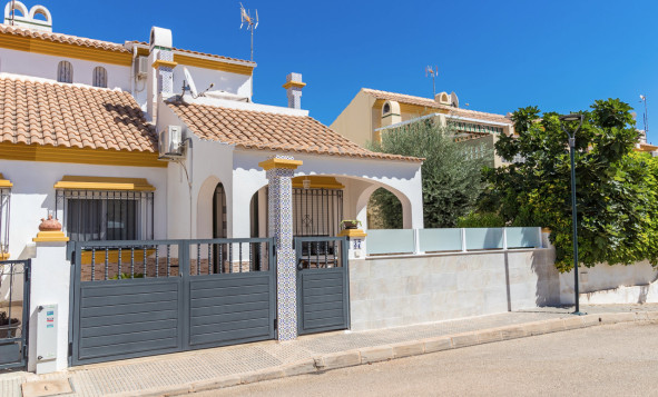 4. Chalet pareado - Reventa - La Zenia - Costa Blanca Sur