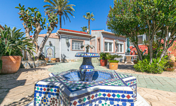 4. Chalet pareado - Reventa - Los Balcones - Costa Blanca Sur