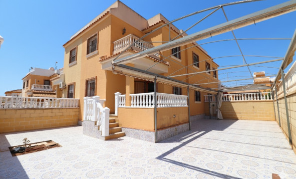 4. Halfvrijstaande villa - Herverkoop - Ciudad Quesada - Costa Blanca Zuid
