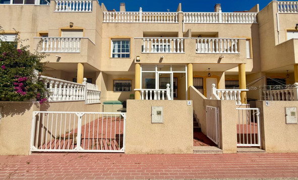 4. Halfvrijstaande villa - Herverkoop - Guardamar del Segura - Costa Blanca Zuid