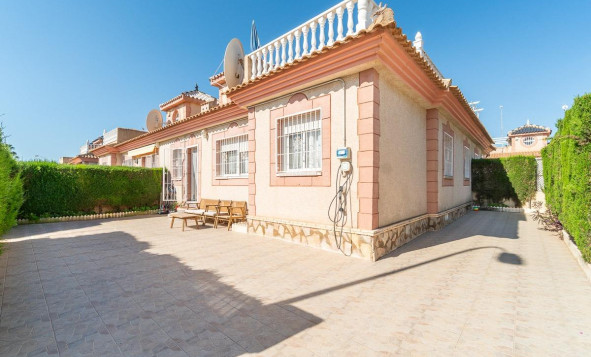 4. Halfvrijstaande villa - Herverkoop - Orihuela Costa - Costa Blanca Zuid