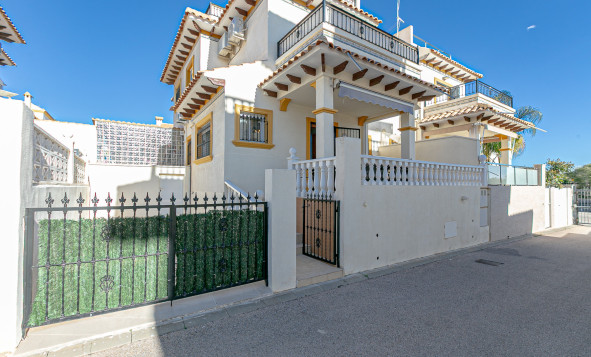 4. Halfvrijstaande villa - Herverkoop - Playa Flamenca - Costa Blanca Zuid