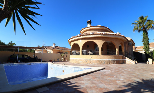 4. House - Detached Villa - Herverkoop - Benijofar - Monte Azul