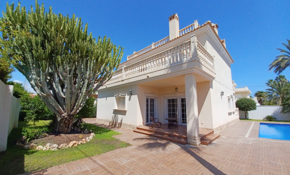 4. House - Detached Villa - Herverkoop - Cabo Roig - Orihuela Costa