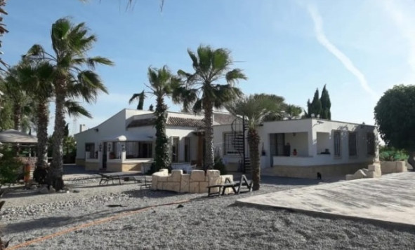 4. House - Detached Villa - Herverkoop - La Matanza - Orihuela