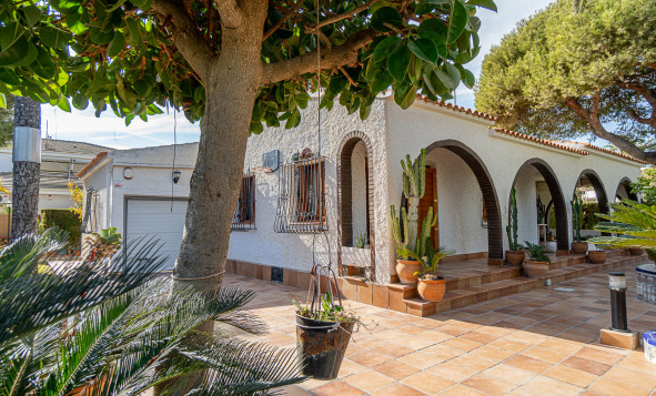 4. House - Detached Villa - Herverkoop - La Zenia - Orihuela Costa