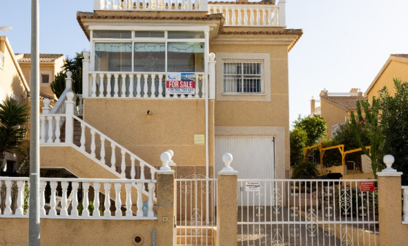 4. House - Detached Villa - Herverkoop - Los Altos - Orihuela Costa