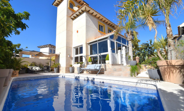 4. House - Detached Villa - Herverkoop - Orihuela Costa - Orihuela Costa