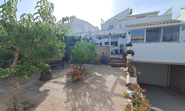 4. House - Detached Villa - Herverkoop - Punta Prima - Orihuela Costa