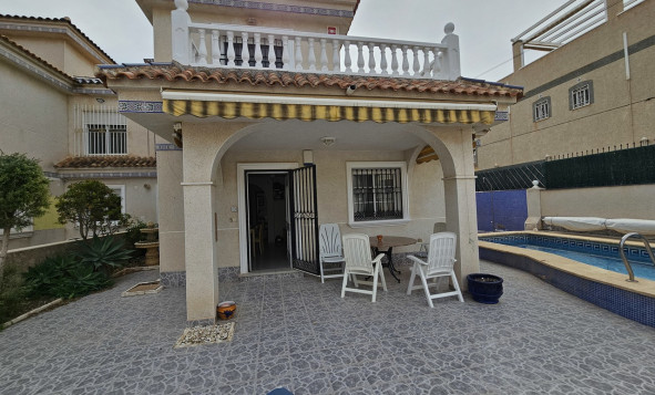 4. House - Detached Villa - Herverkoop - Villamartin - Orihuela Costa