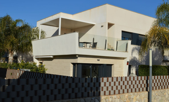 4. Semi-detached villa - Resale - Pilar de la Horadada - Costa Blanca South