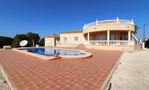 5. Finca / Country Property - Reventa - Catral - Catral