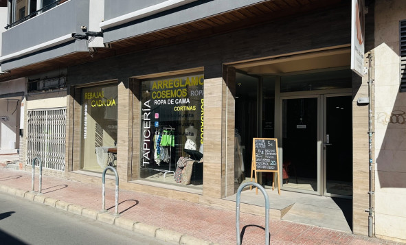 6. Commercial - Herverkoop - Torrevieja - Torrevieja