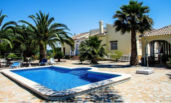 7. Finca / Country property - Resale - Daya Vieja - Costa Blanca South