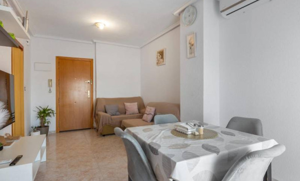 Apartment - Resale - Torrevieja - Torrevieja