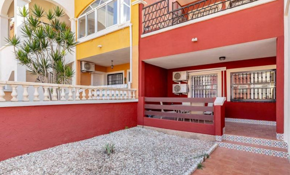 Appartement - Herverkoop - Orihuela Costa - Orihuela Costa