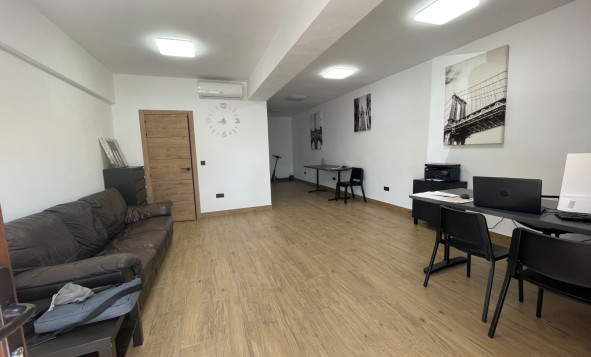 Commercial property - Resale - Guardamar del Segura - Comunidad Valenciana