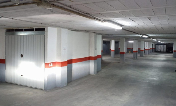 Garage - Herverkoop - Torrevieja - Costa Blanca Zuid