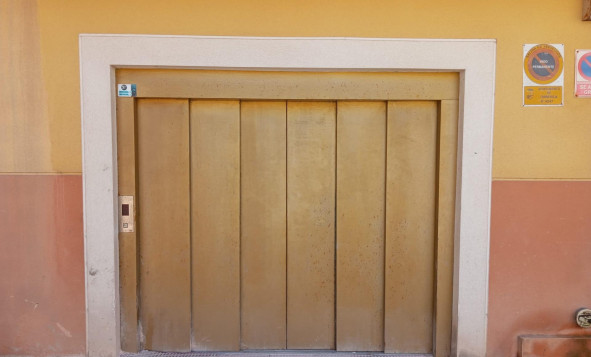 Garage - Herverkoop - Torrevieja - GIC-29275