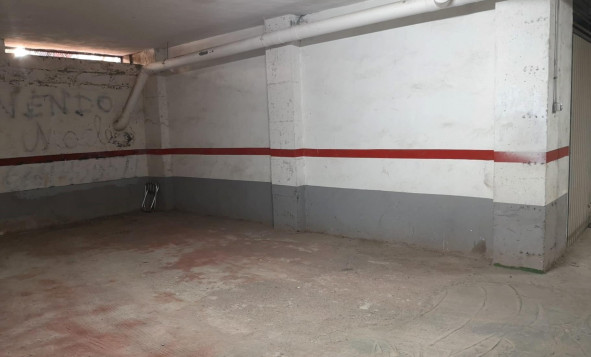 Garage - Herverkoop - Torrevieja - GIC-48931
