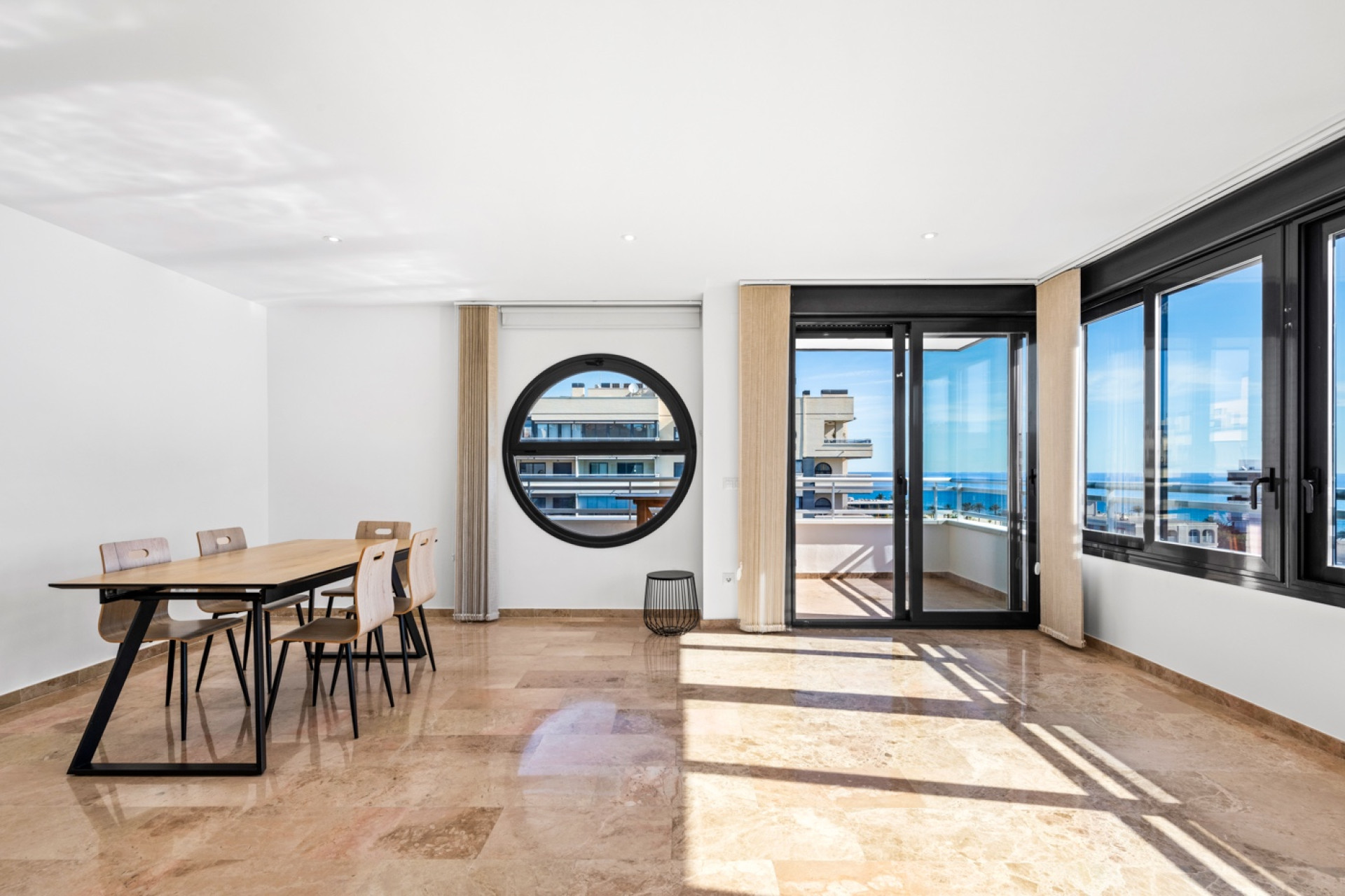 Herverkoop - 1. Apartment / flat - Alicante - Playa San Juan