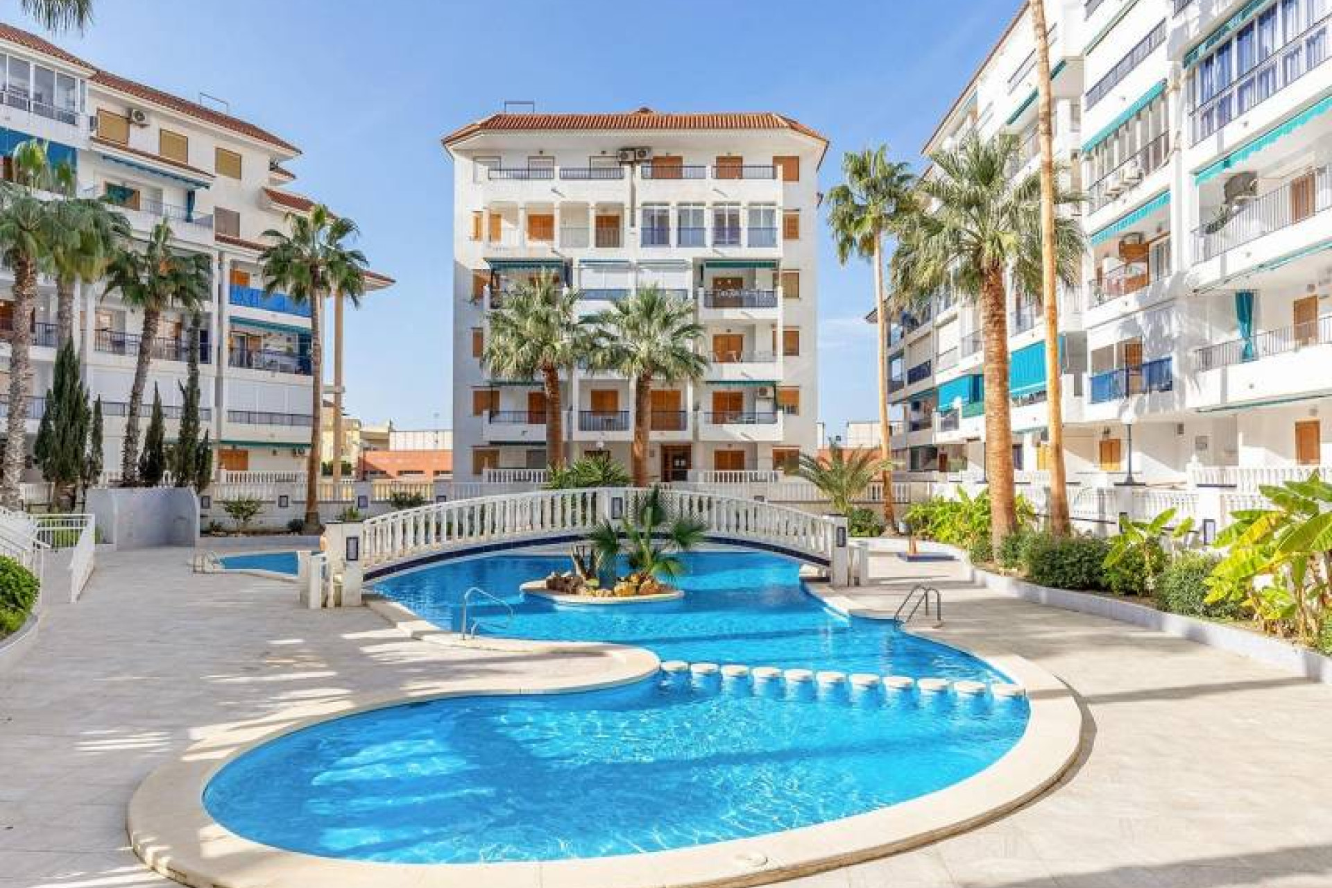 Herverkoop - 1. Apartment / flat - La Mata - Torrevieja