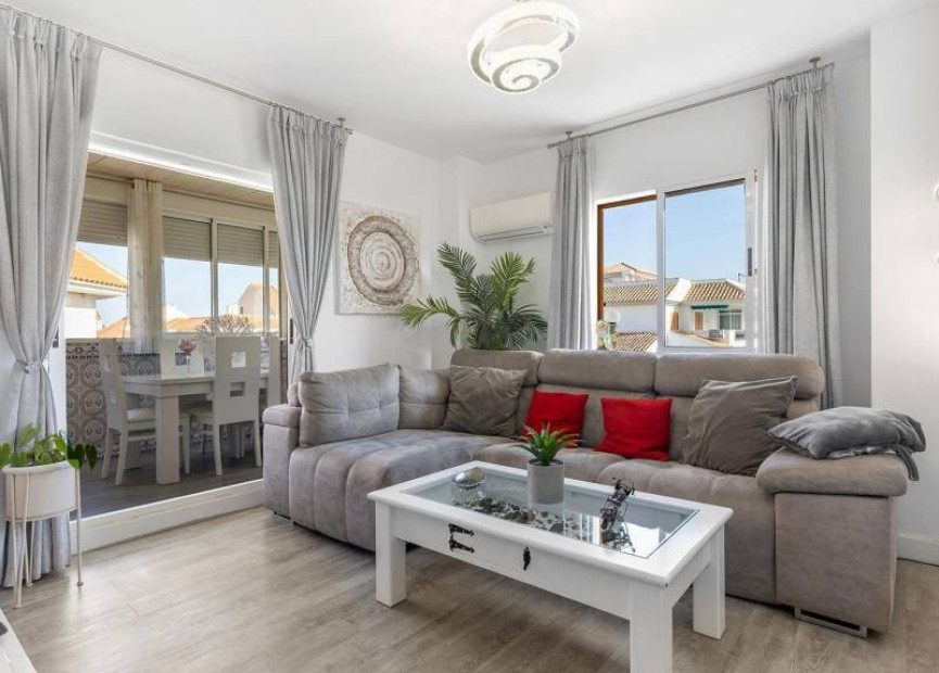 Herverkoop - 1. Apartment / flat - La Mata - Torrevieja