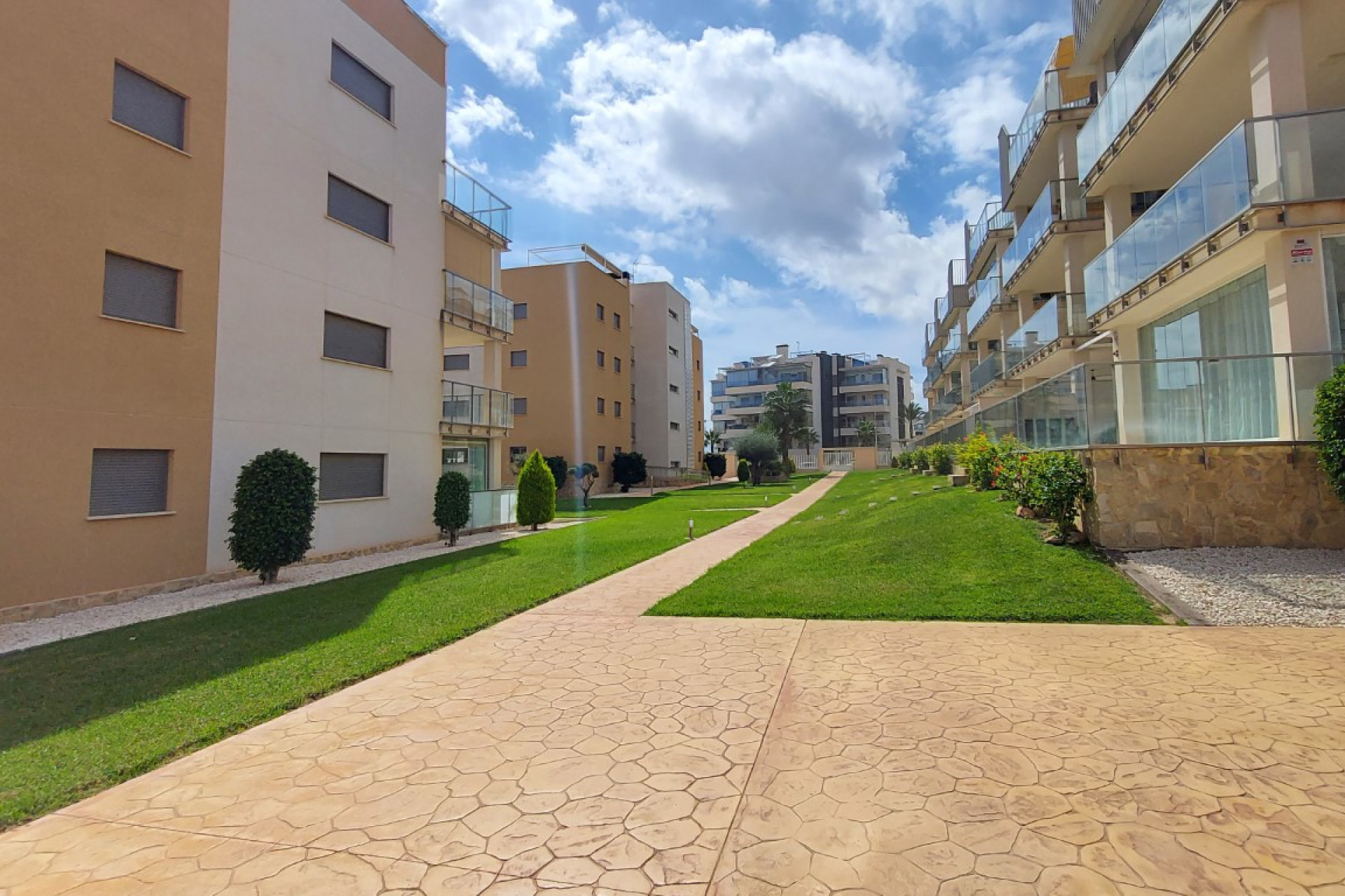 Herverkoop - 1. Apartment / flat - Orihuela Costa