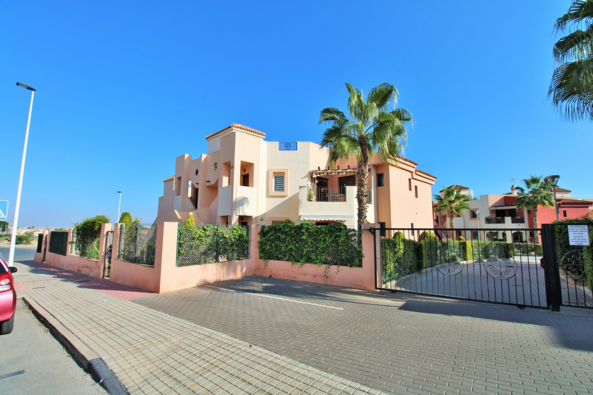 Herverkoop - 1. Apartment / flat - Punta Prima - Orihuela Costa