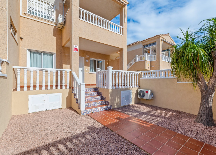 Herverkoop - 1. Apartment / flat - Punta Prima - Orihuela Costa