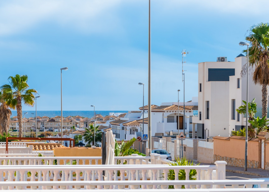 Herverkoop - 1. Apartment / flat - Punta Prima - Orihuela Costa