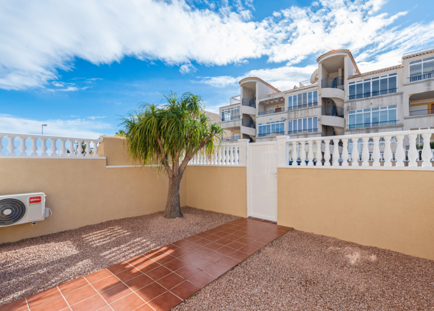 Herverkoop - 1. Apartment / flat - Punta Prima - Orihuela Costa