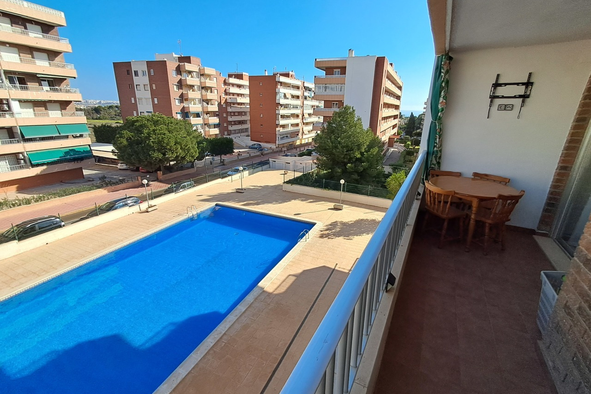 Herverkoop - 1. Apartment / flat - Punta Prima - Orihuela Costa