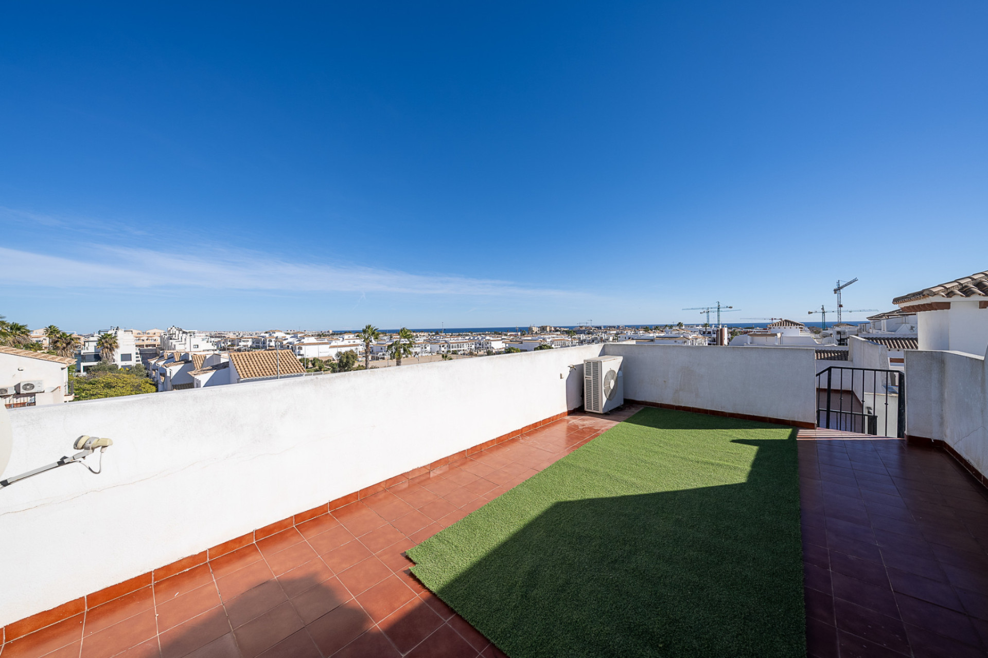 Herverkoop - 1. Apartment / flat - Punta Prima - Orihuela Costa