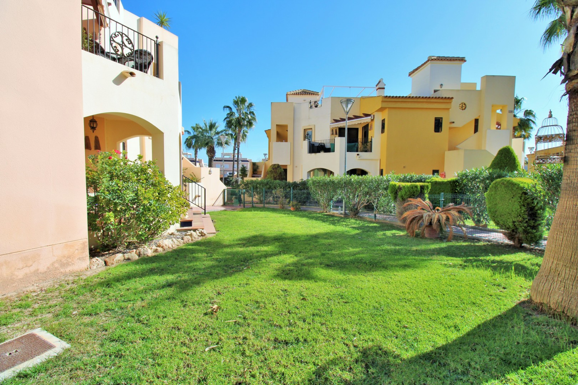 Herverkoop - 1. Apartment / flat - Punta Prima - Orihuela Costa