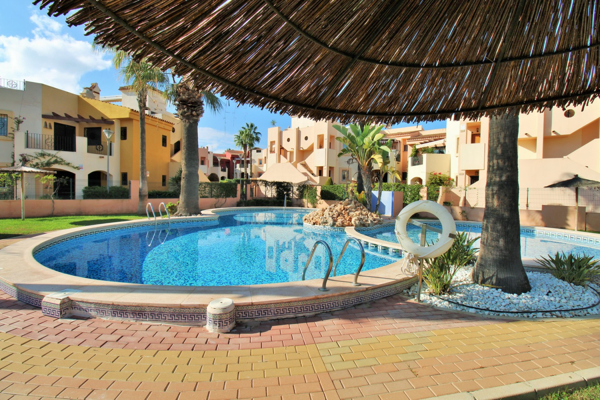 Herverkoop - 1. Apartment / flat - Punta Prima - Orihuela Costa