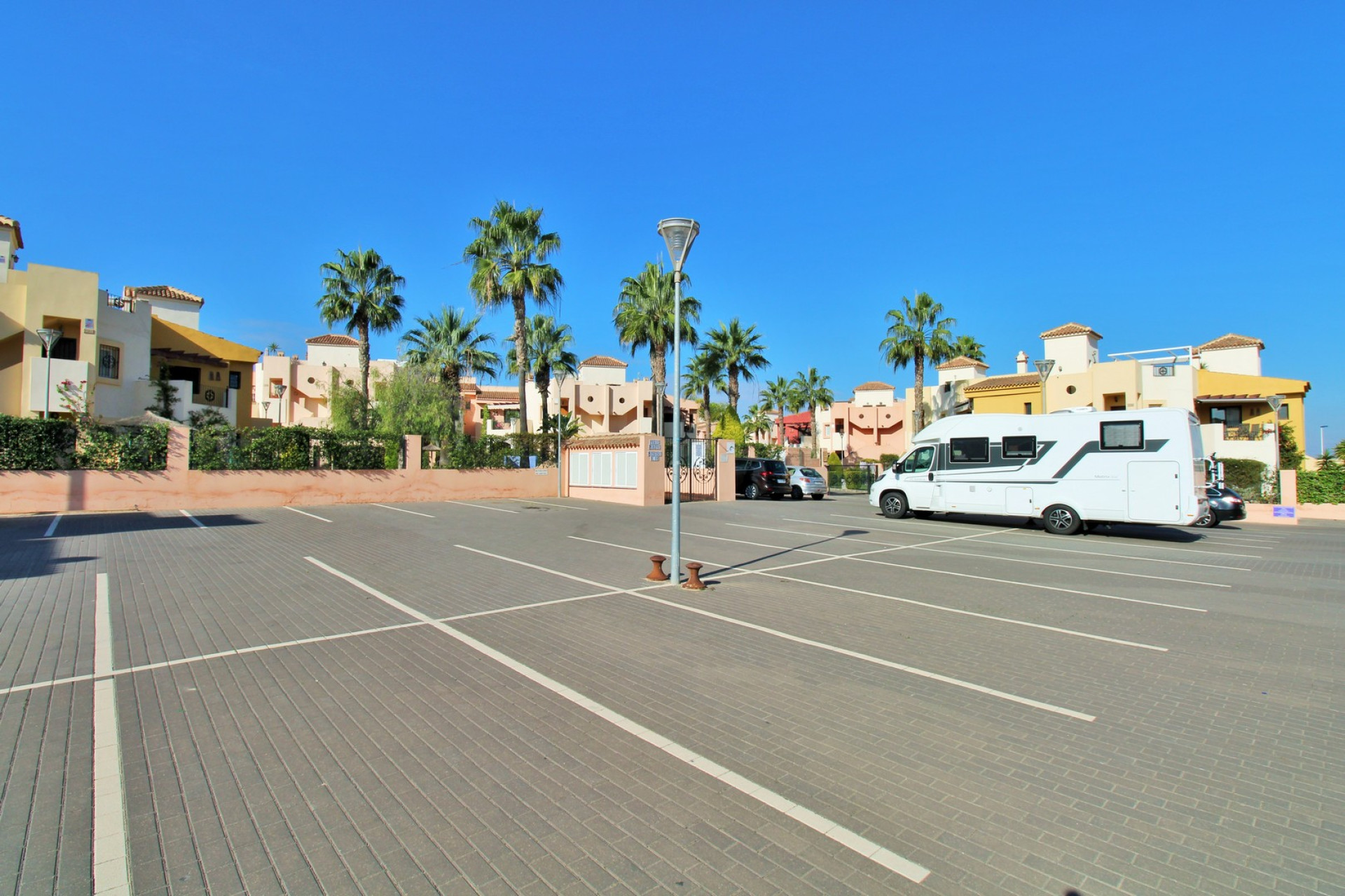 Herverkoop - 1. Apartment / flat - Punta Prima - Orihuela Costa