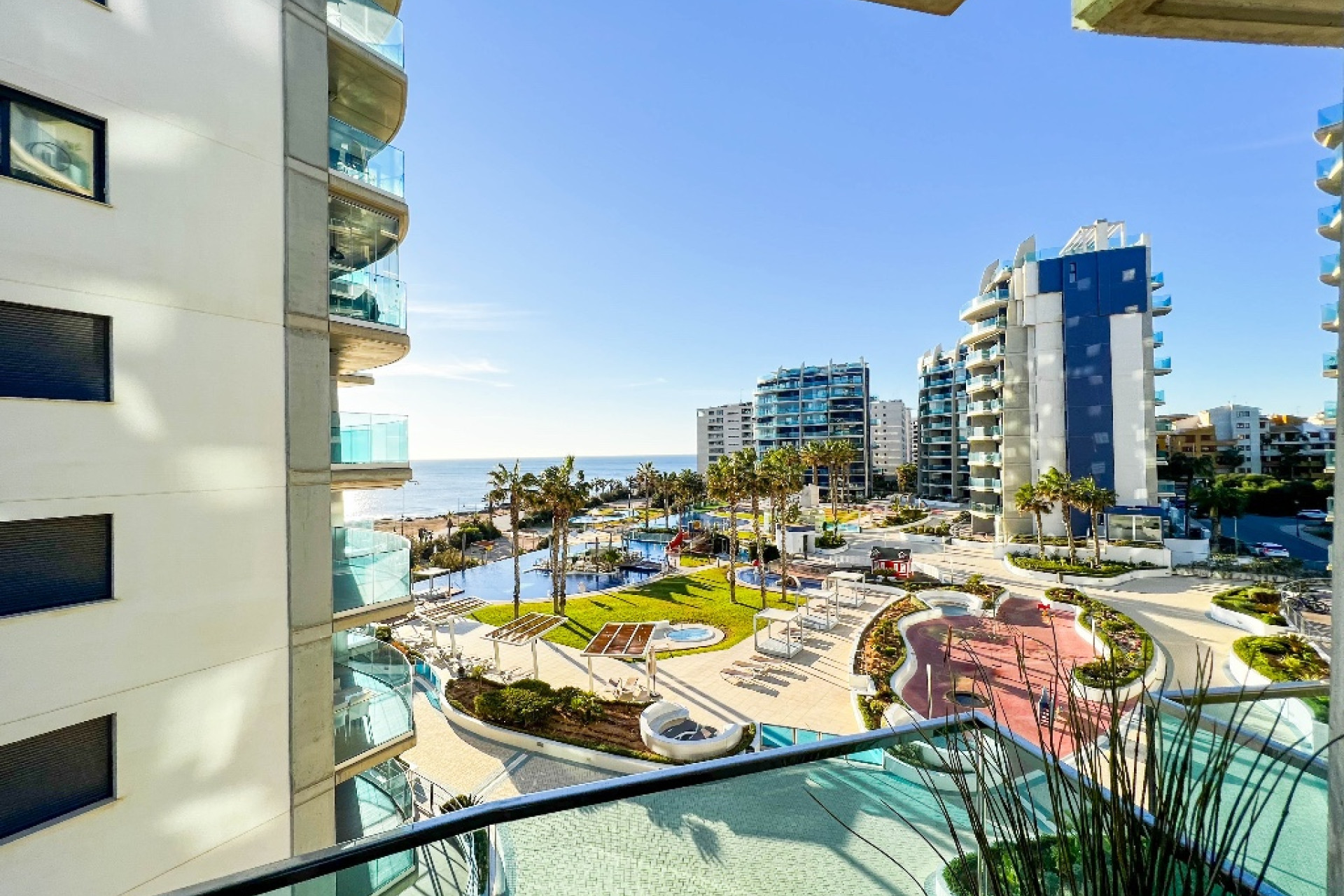 Herverkoop - 1. Apartment / flat - Punta Prima - Orihuela Costa