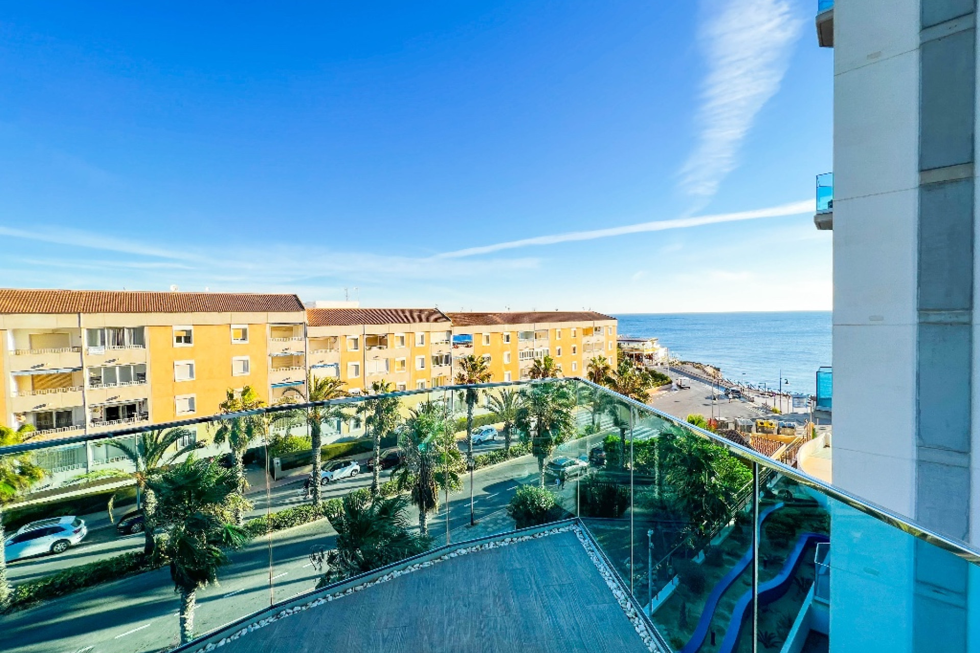 Herverkoop - 1. Apartment / flat - Punta Prima - Orihuela Costa